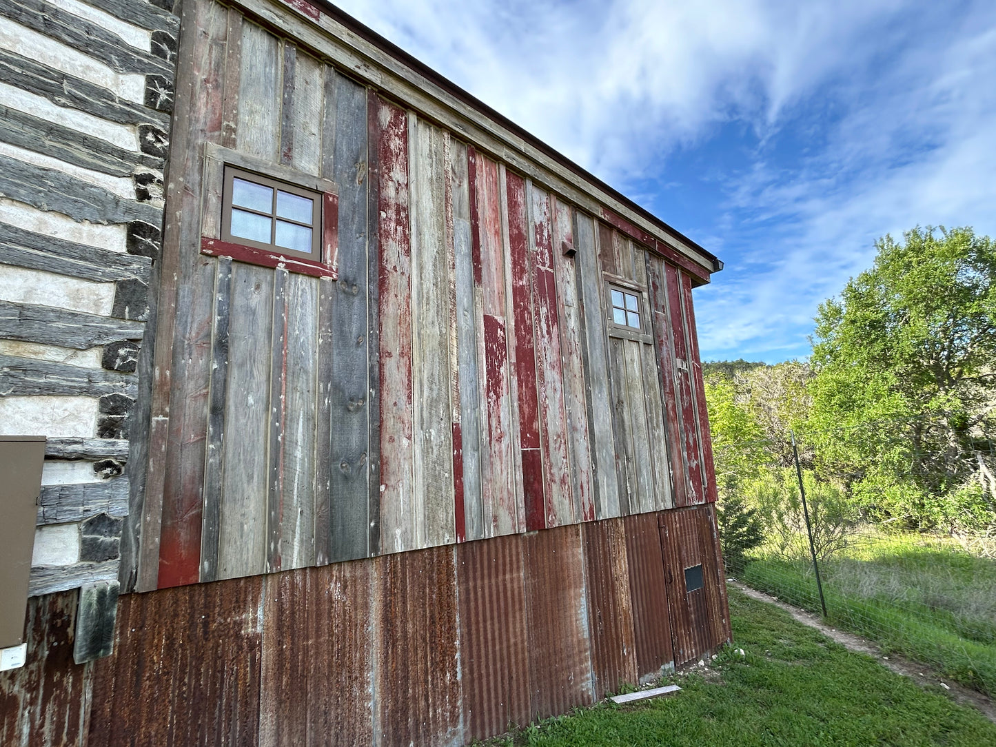 Barn Siding - Wall/Ceiling Cover